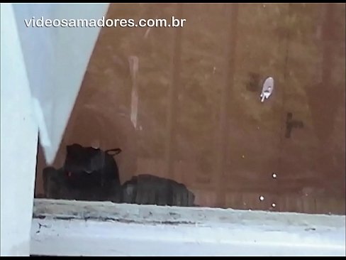 ❤️ Fear horny ag breathnú ar a chailín le fear eile, ag taifeadadh físeán fuck gan cur isteach ar an lánúin ☑  Físeán fucking  uainn ga.eggporncomics.ru ❌️